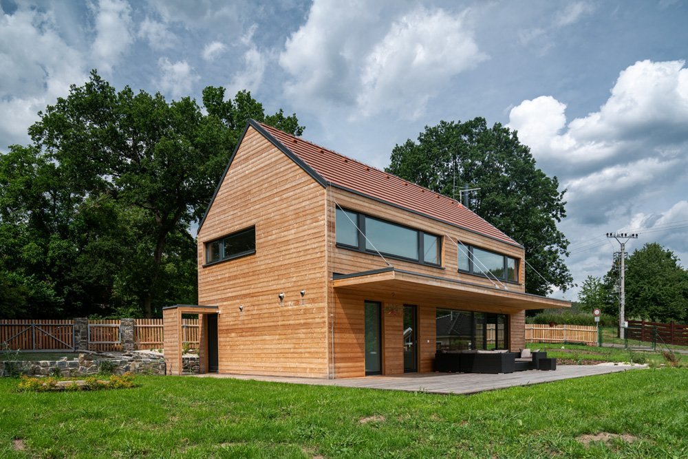 Autor:&nbsp;
Ing. arch. Lukáš Pejsar
Realizace:&nbsp;
2018
Užitná plocha:&nbsp;
140 m2
Zastavěná plocha:&nbsp;
86 m2
Obestavěný prostor:&nbsp;
388 m3
…