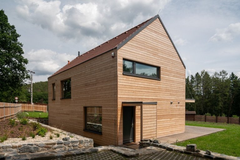 Autor:&nbsp;
Ing. arch. Lukáš Pejsar
Realizace:&nbsp;
2018
Užitná plocha:&nbsp;
140 m2
Zastavěná plocha:&nbsp;
86 m2
Obestavěný prostor:&nbsp;
388 m3
…