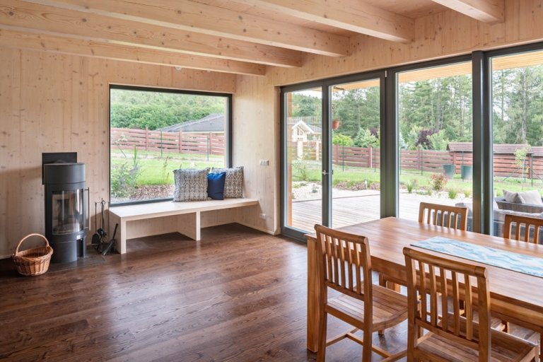 Autor:&nbsp;
Ing. arch. Lukáš Pejsar
Realizace:&nbsp;
2018
Užitná plocha:&nbsp;
140 m2
Zastavěná plocha:&nbsp;
86 m2
Obestavěný prostor:&nbsp;
388 m3
…