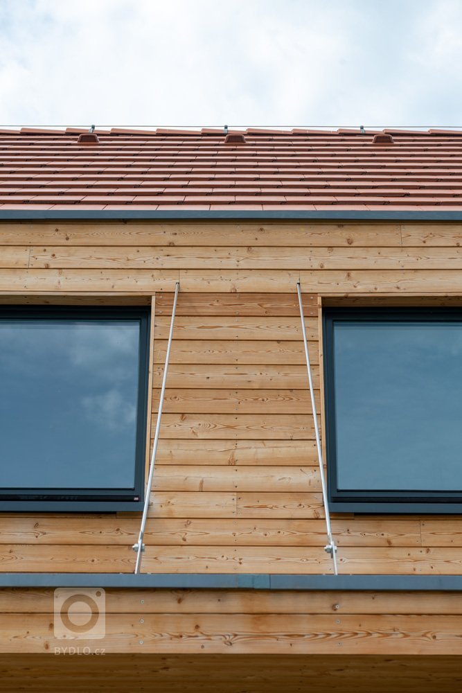 add picture to album