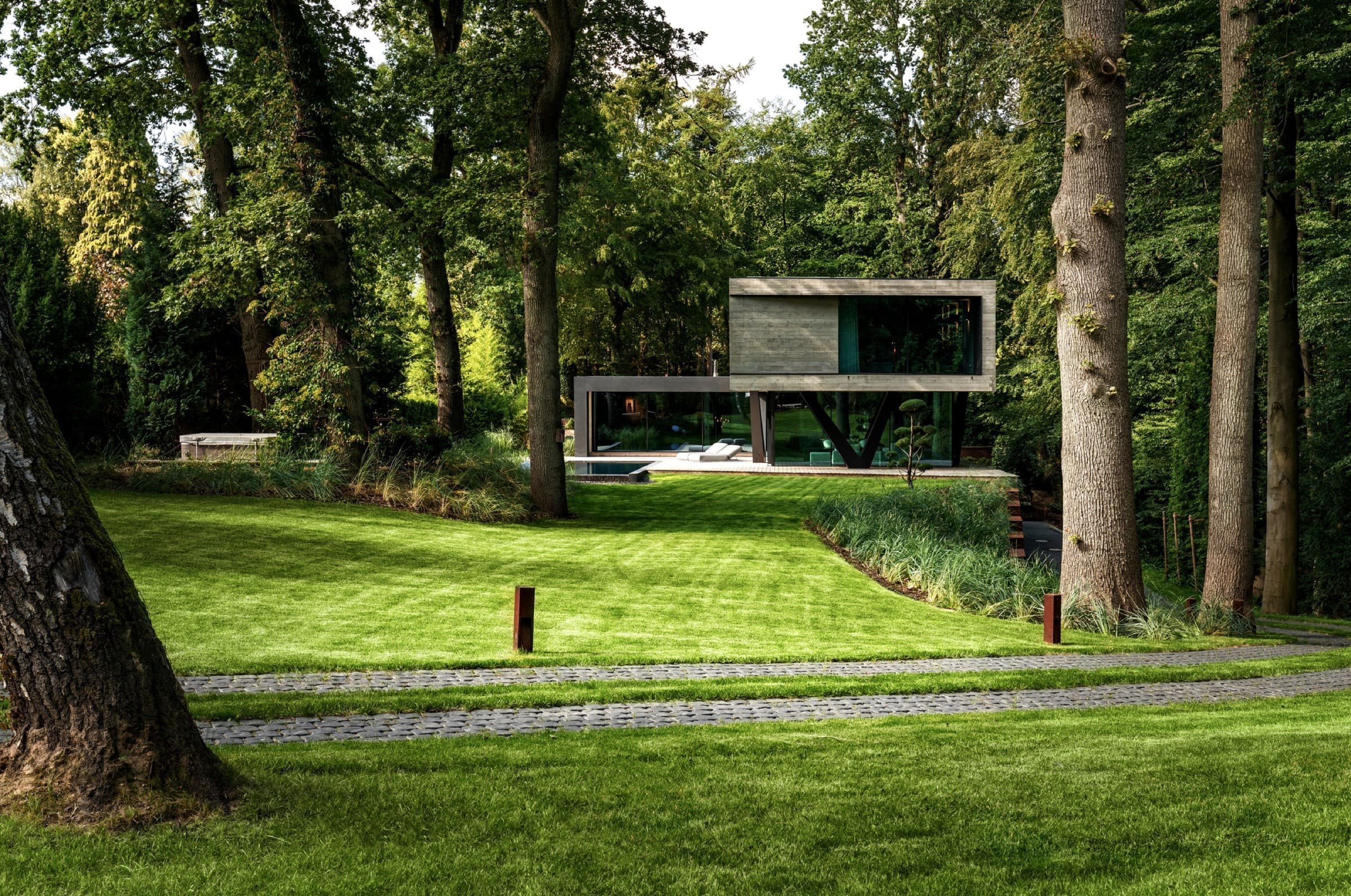 Villa NEO House - jako socha vytesaná z kamene