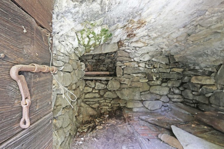 Z bývalé stáje stáje rekreační dům s vodou z pramene