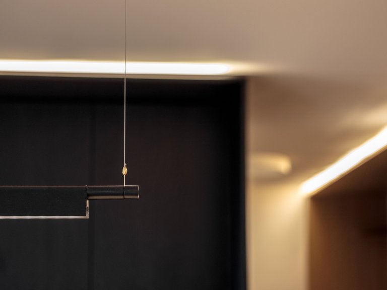 Bydlení ve střešní nástavbě panelového domu