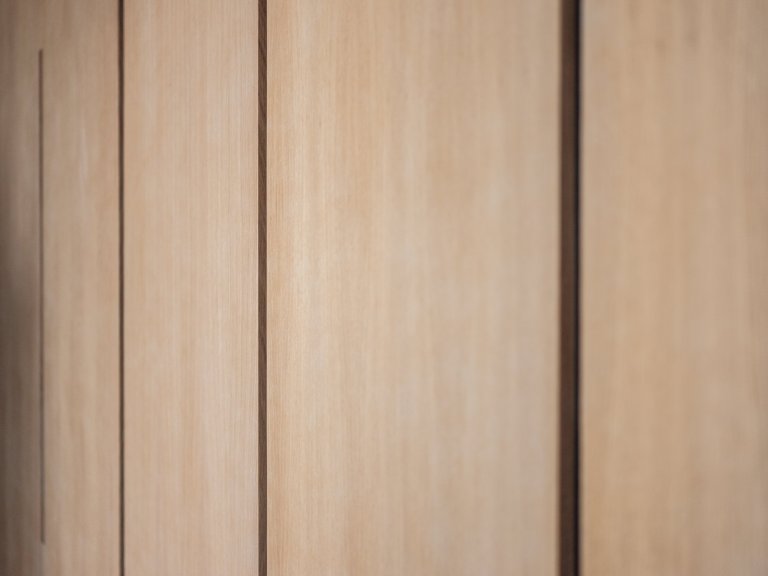 Bydlení ve střešní nástavbě panelového domu