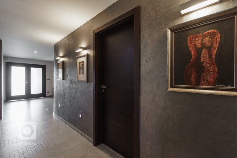 add picture to album