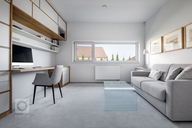 add picture to album