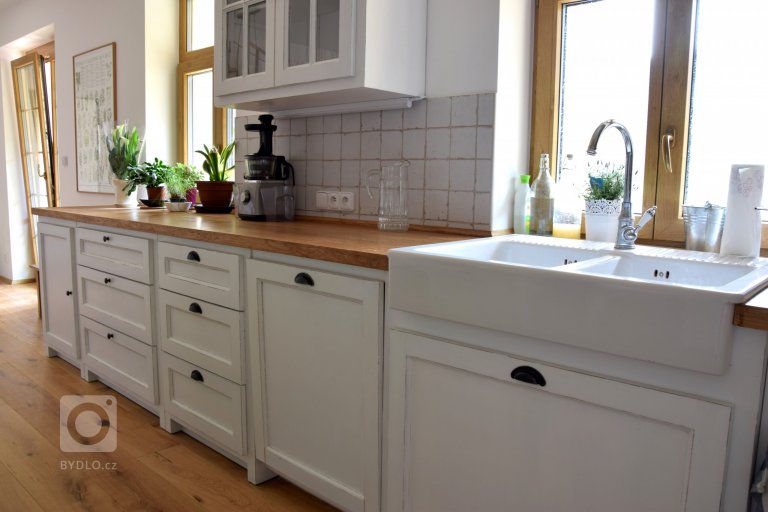 add picture to album