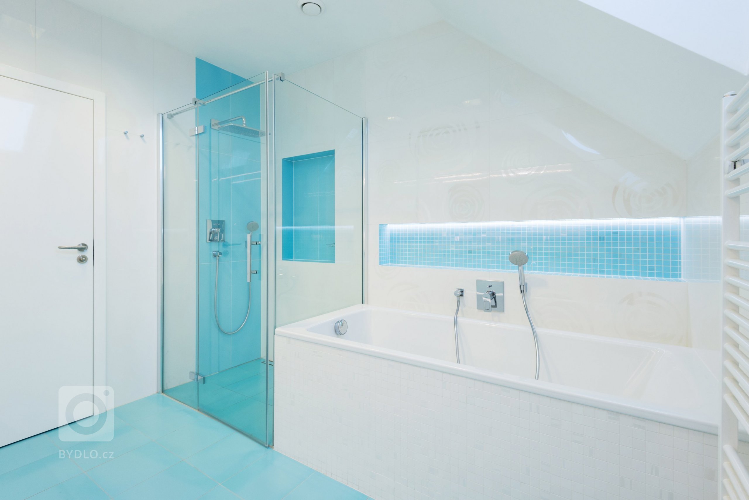 Mestská časť Bratislava &ndash; Rača je súčasťou tretieho Bratislavského obvodu. Je známa predovšetkým svojimi bohatými vinohradníckymi tradíciami.…