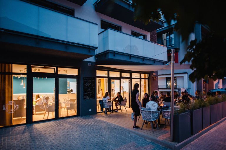 realizácia interiéru - cafe Hygge
