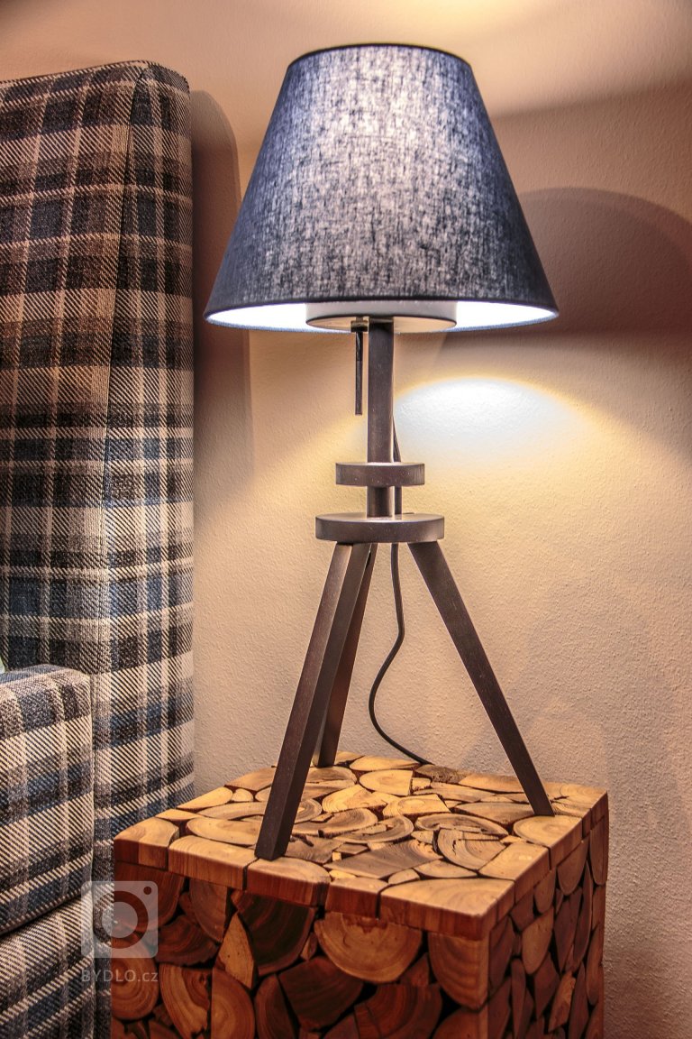 add picture to album