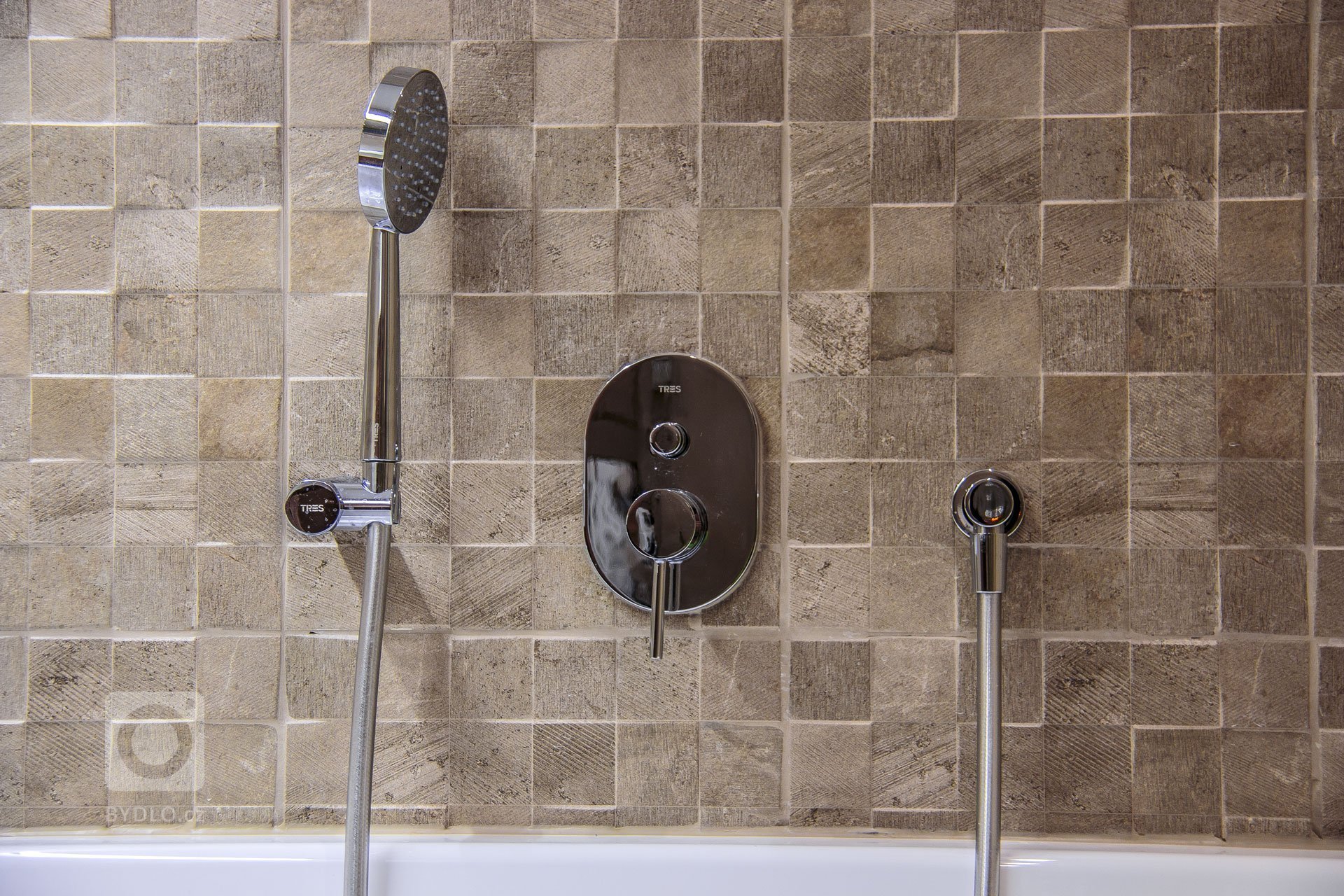 Kuchyně je bezpochyb jedním z nejdůležitějších míst domova. Stává se centrem působení celé rodiny, ale také místem k vytváření kulinářských zážitků.
