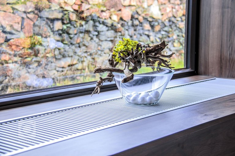 add picture to album