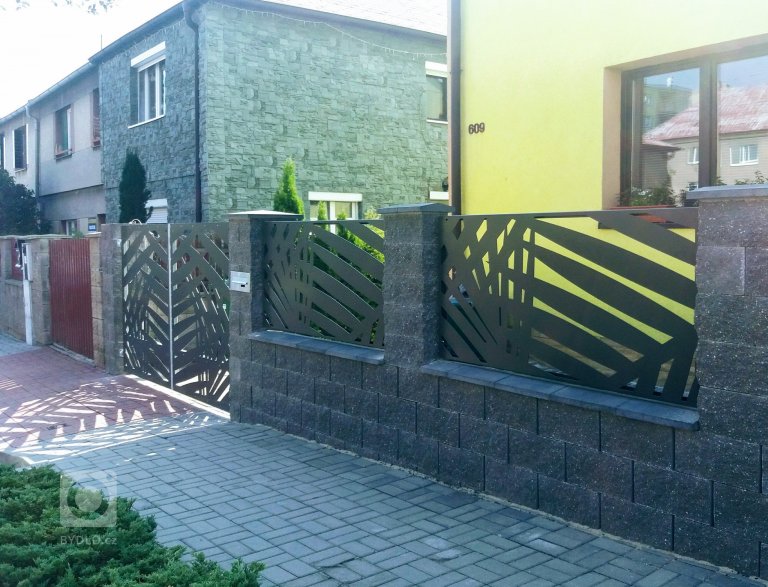 add picture to album