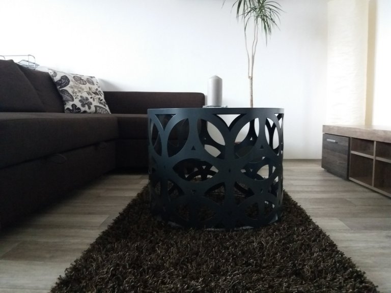 Konferenční stolek 2