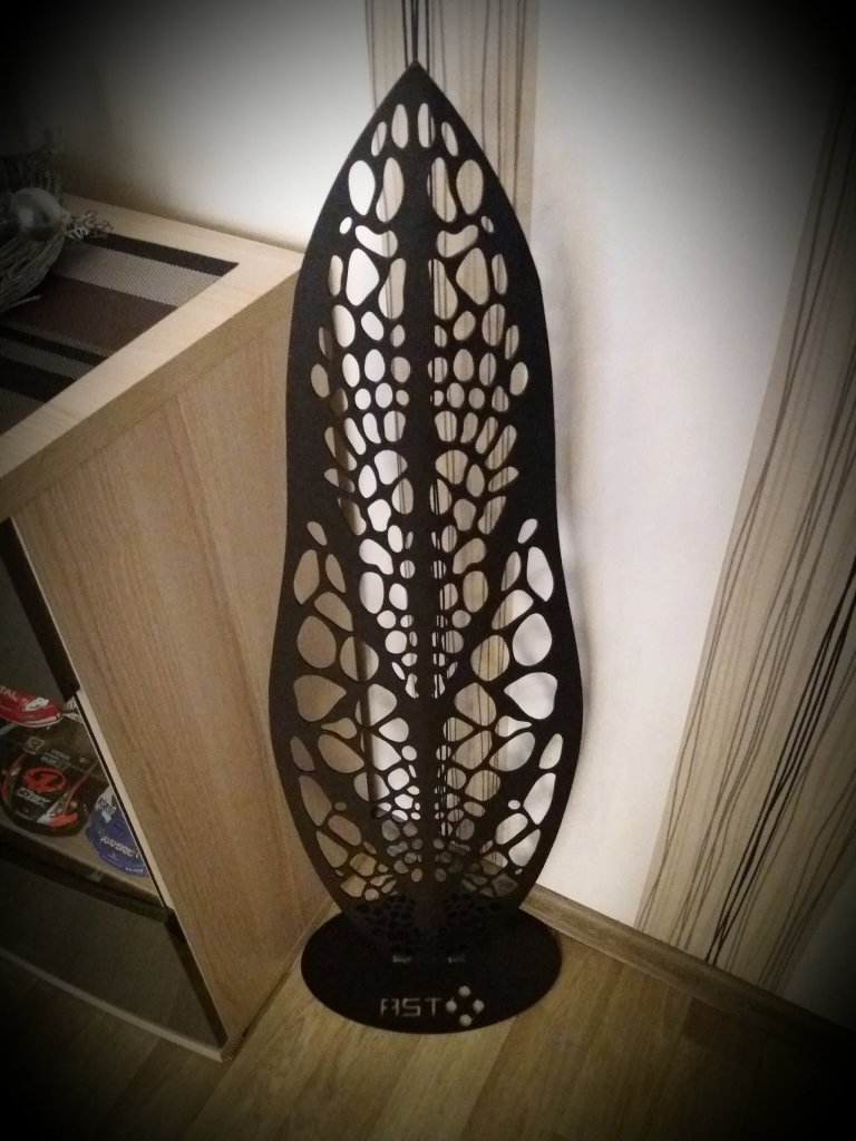 Designový doplněk - list 1