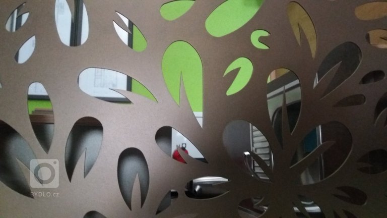 add picture to album