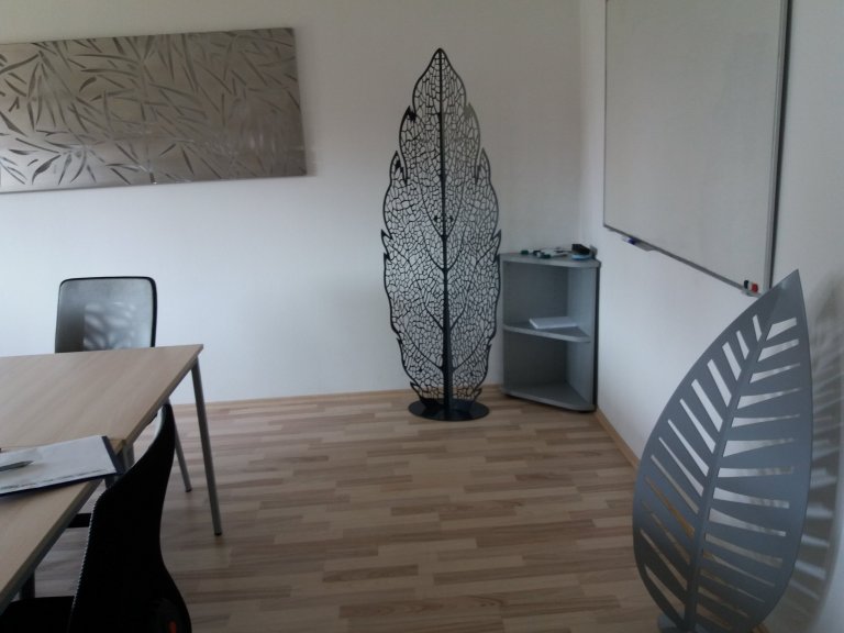 Designový doplněk - list 1