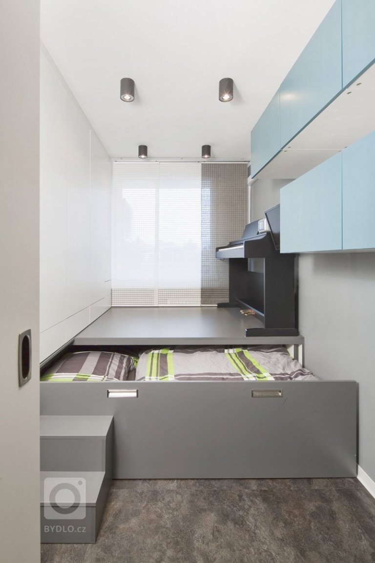 add picture to album