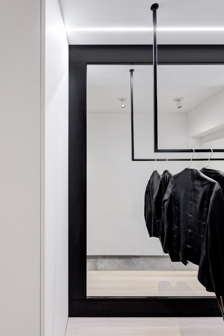 BARRANDOV - rekonstrukce bytu

&nbsp;

Jednalo se rekonstrukci bytu z&nbsp;roku 2002. Původní dispozice byla nevyhovující. Majitelka si přála zvětšit koupelnu…