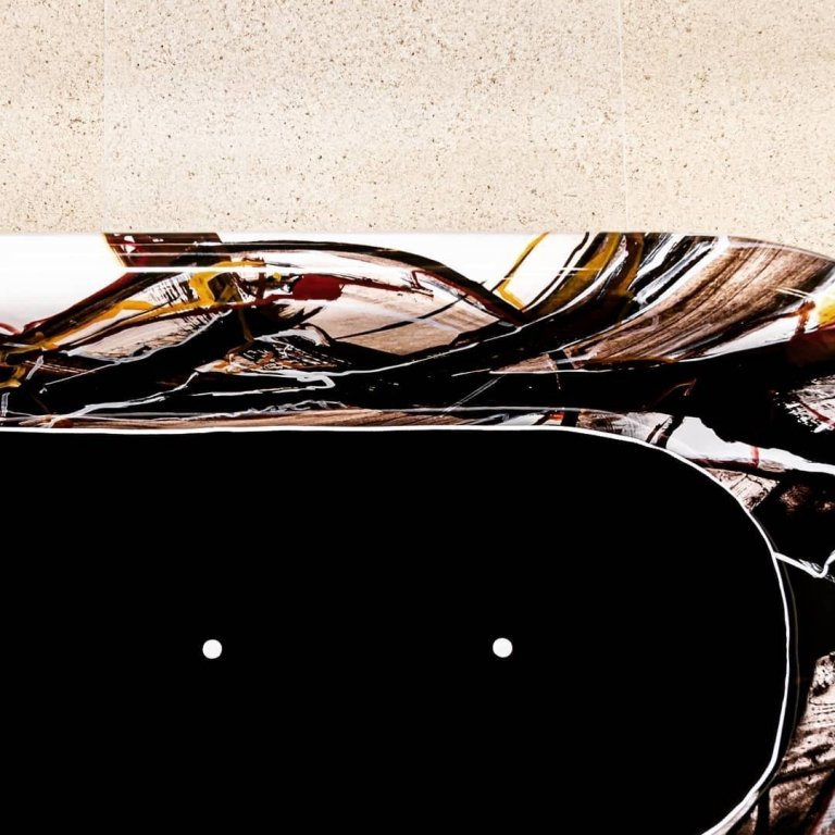 Jsou lidé, kteří vidí krásu všude a ve všem. Ti šikovnější a kreativnější ji umí zvýraznit a ukázat její mnohotvárnost. A dokonce i &quot;obyčejnou&quot; vanu…