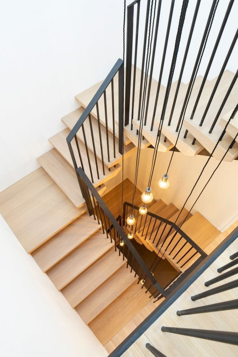 Jedinečný dům vyplnil proluku širokou pouhých 3,35 metrů