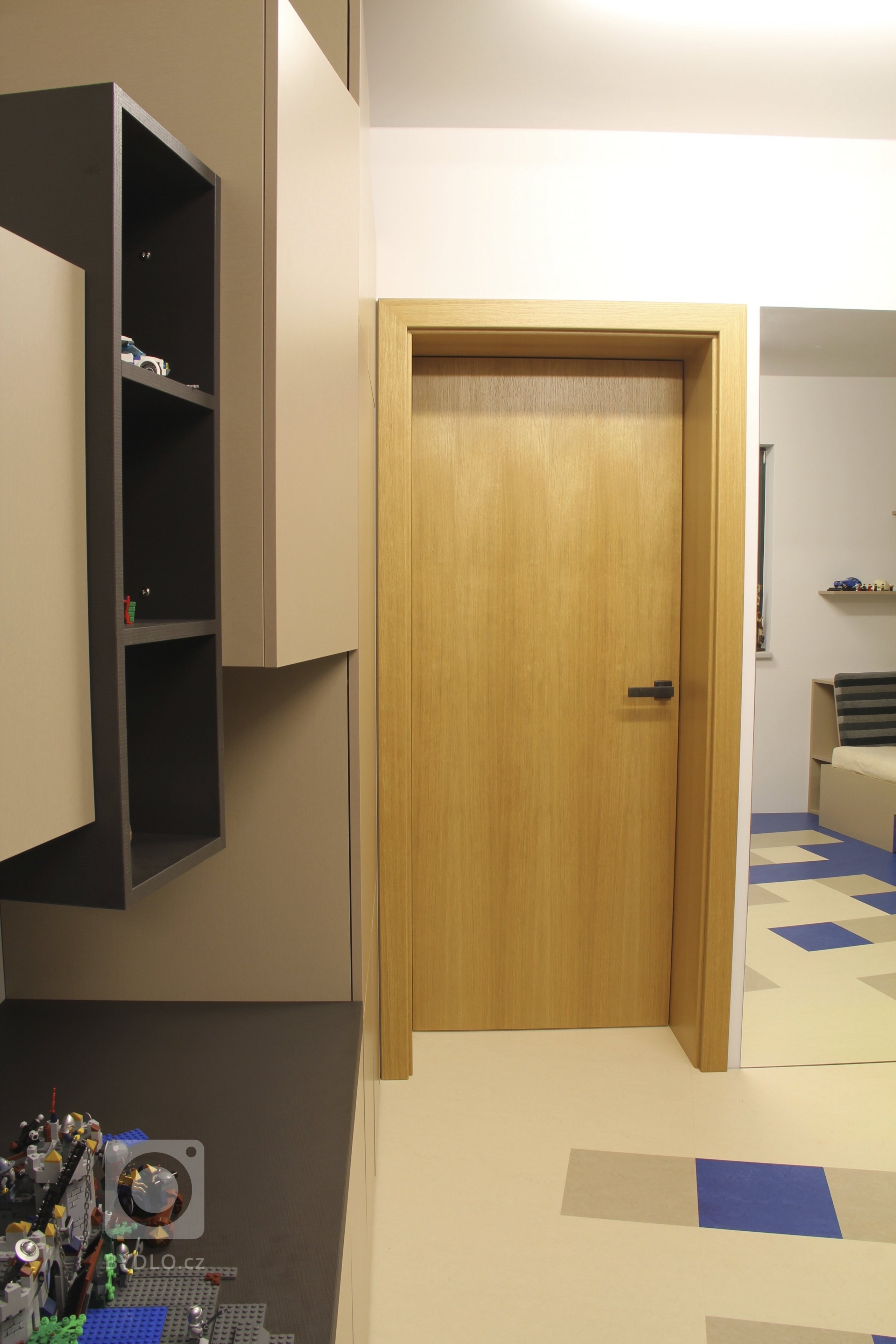 Klient oslovil naši firmu a požadoval vytvoření studie celého interiéru domu, kdy můžeme při tvorbě studie ještě dispozičně měnit projekt. Studie interiéru…