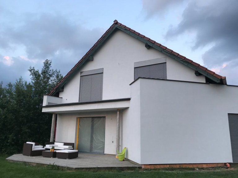 Projekt a realizace chytrého řízení domu