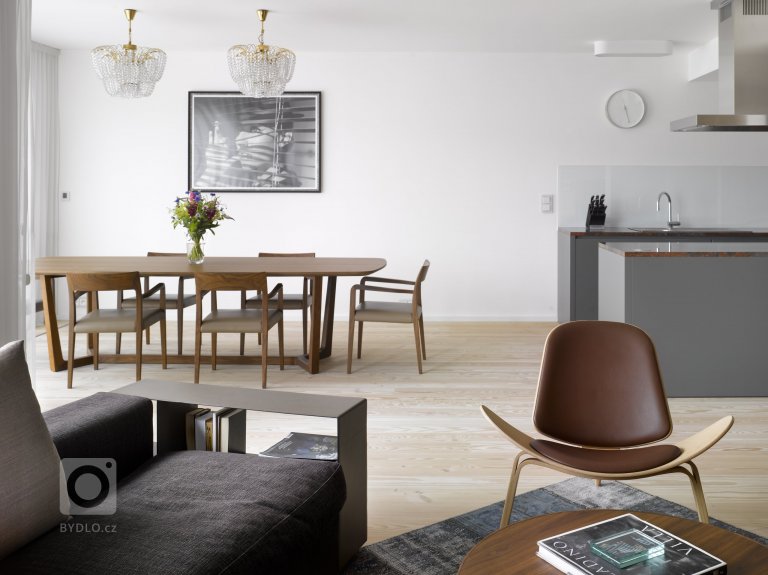 Byt v rezidenčním projektu Lannova se může pyšnit použitím luxusních materiálů, jako je například onyx a nebo čalouněním stěny pravou kůží. Kvalitní materiály…