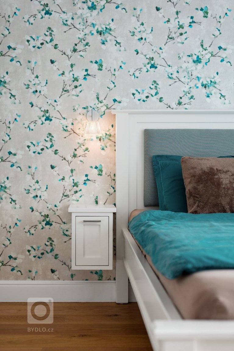 add picture to album