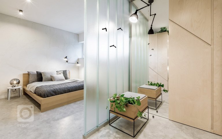 add picture to album