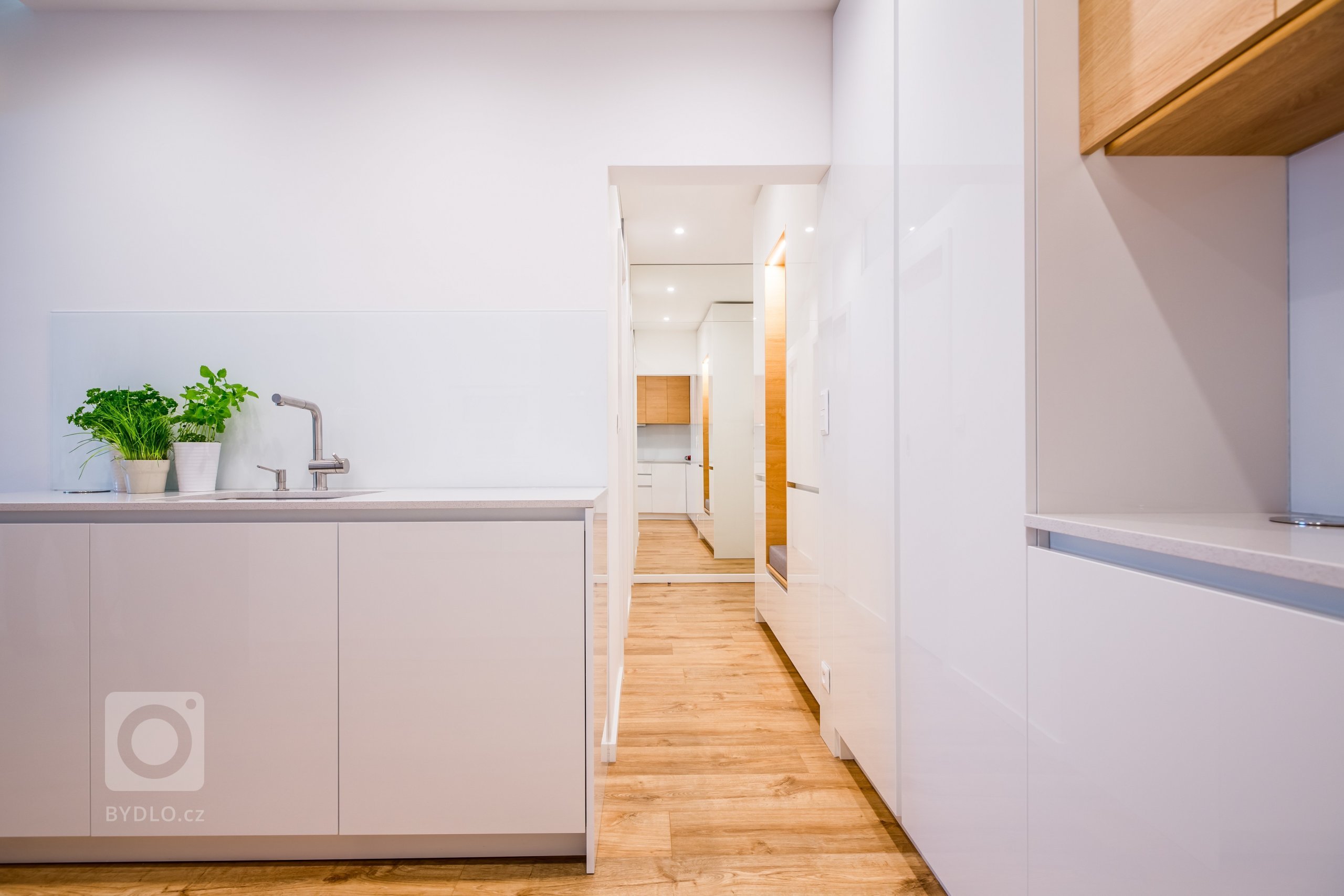 Kompletná rekonštrukcia panelového bytu v Petržalke&nbsp;????
Nahliadnite do našej realizácie interiéru, kde sme výraznou zmenou dispozície dosiahli kvalitu…