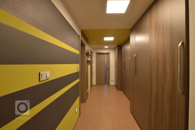 add picture to album