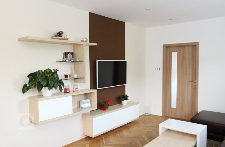 add picture to album