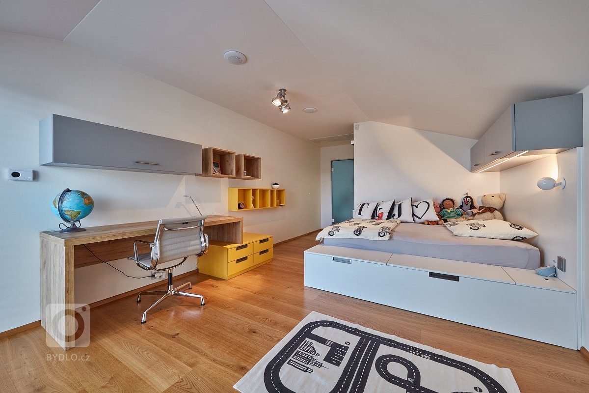 Studenský pokoj s šatnou