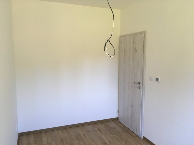 Právě jsme dokončili v Hrádku u Rokycan dřevostavbu o zastavěné ploše 50m2, která vznikla kombinací návrhu projektanta a požadavků majitelů. Stavba je dalším z…