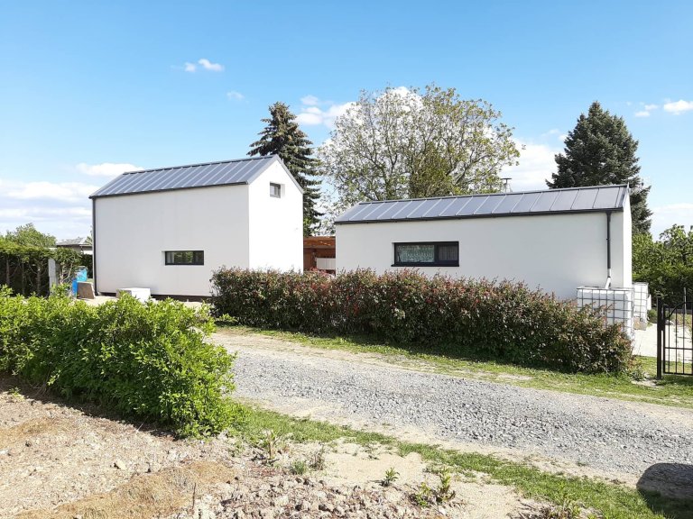 Vyvýšený domek do 25 m2 v Plzni na Švabinách