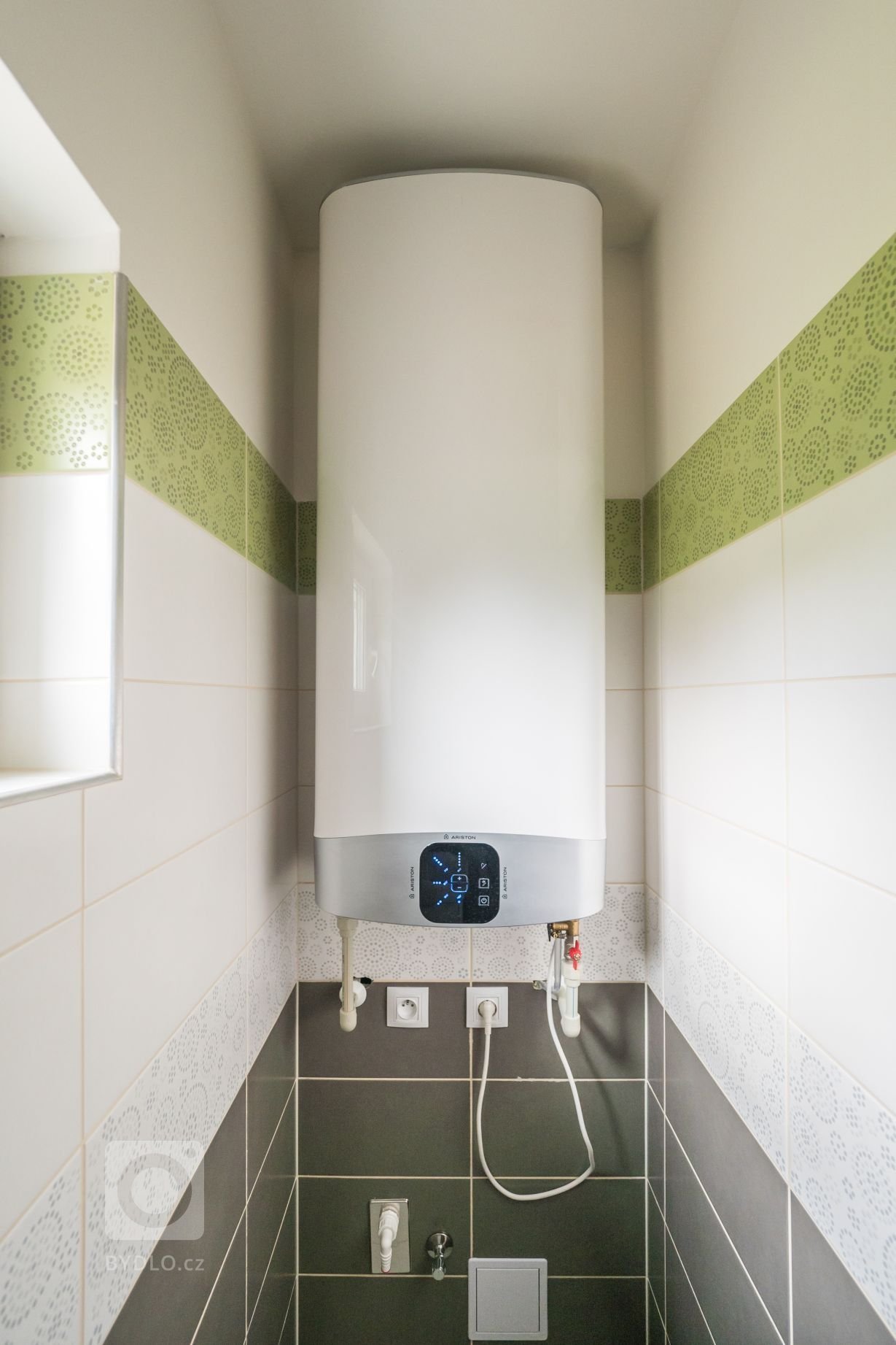 Předaná dřevostavba Easy 64 v&nbsp;obci Zdemyslice. Dřevostavba do tvaru L s&nbsp;dispozicí 3+kk a koupelnou s odděleným WC. &nbsp;Cena této dřevostavby včetně…