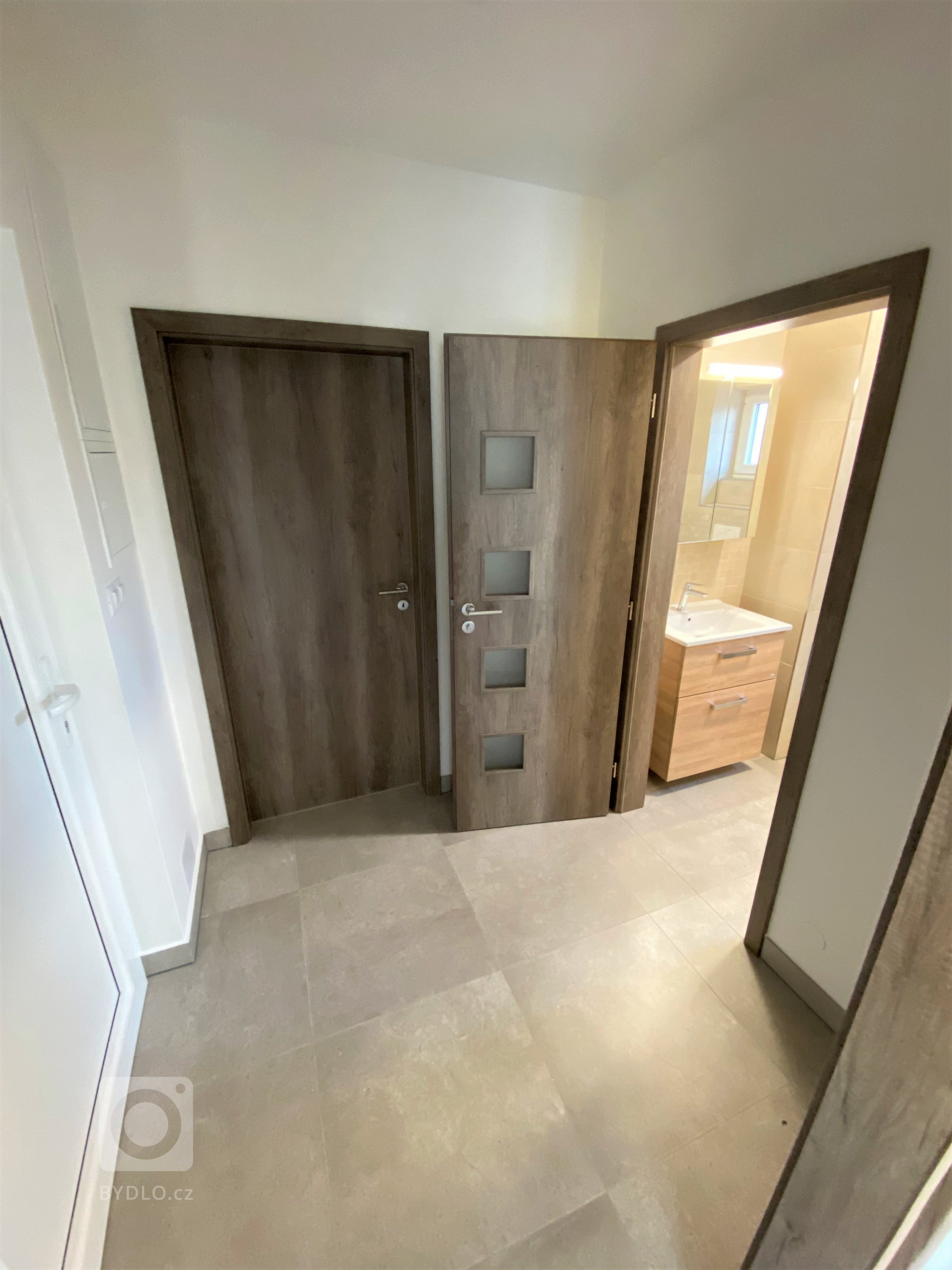 V menší obci Myslinka v okrese Plzeň &ndash; sever jsme zhotovili dřevostavbu o rozměrech 14,3x4,7m, která vznikla prodloužením a rozšířením naší typové Easy…