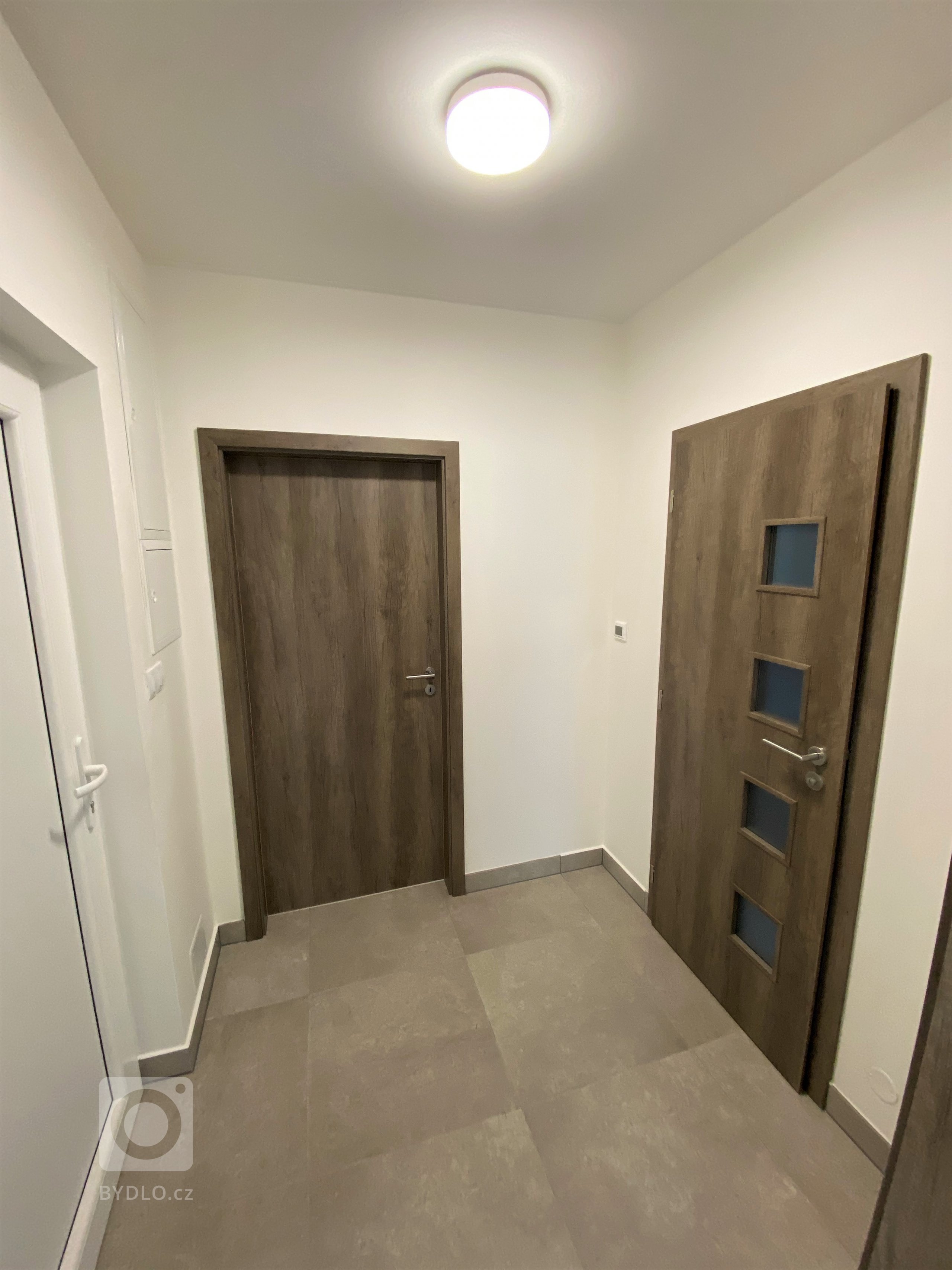 V menší obci Myslinka v okrese Plzeň &ndash; sever jsme zhotovili dřevostavbu o rozměrech 14,3x4,7m, která vznikla prodloužením a rozšířením naší typové Easy…