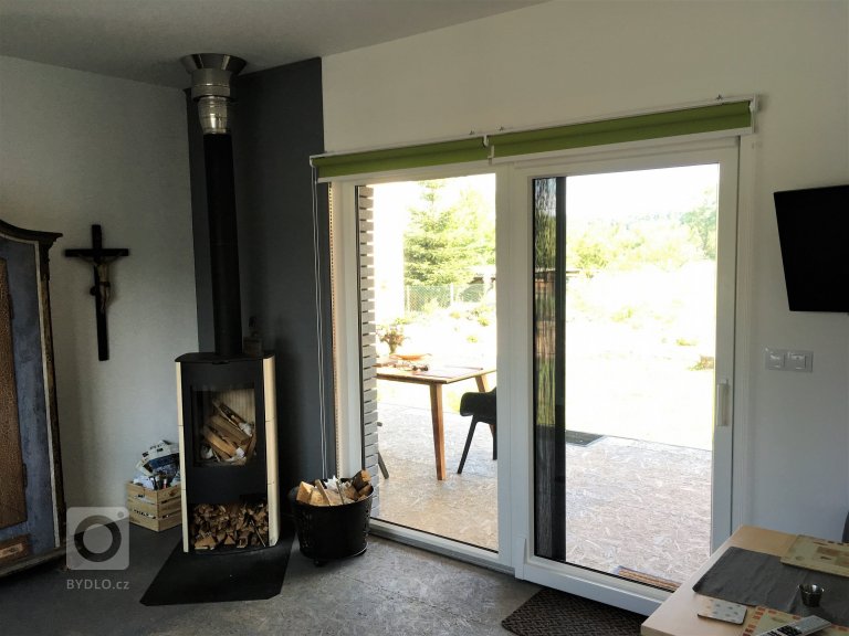 add picture to album