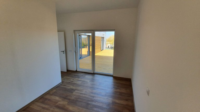 V&nbsp;loňském roce jsme postavili oblíbenou dvoumodulovou dřevostavbu, tentokráte v&nbsp;menším provedení Easy 40+40 v&nbsp;obci Břasy na Rokycansku, ale i na…