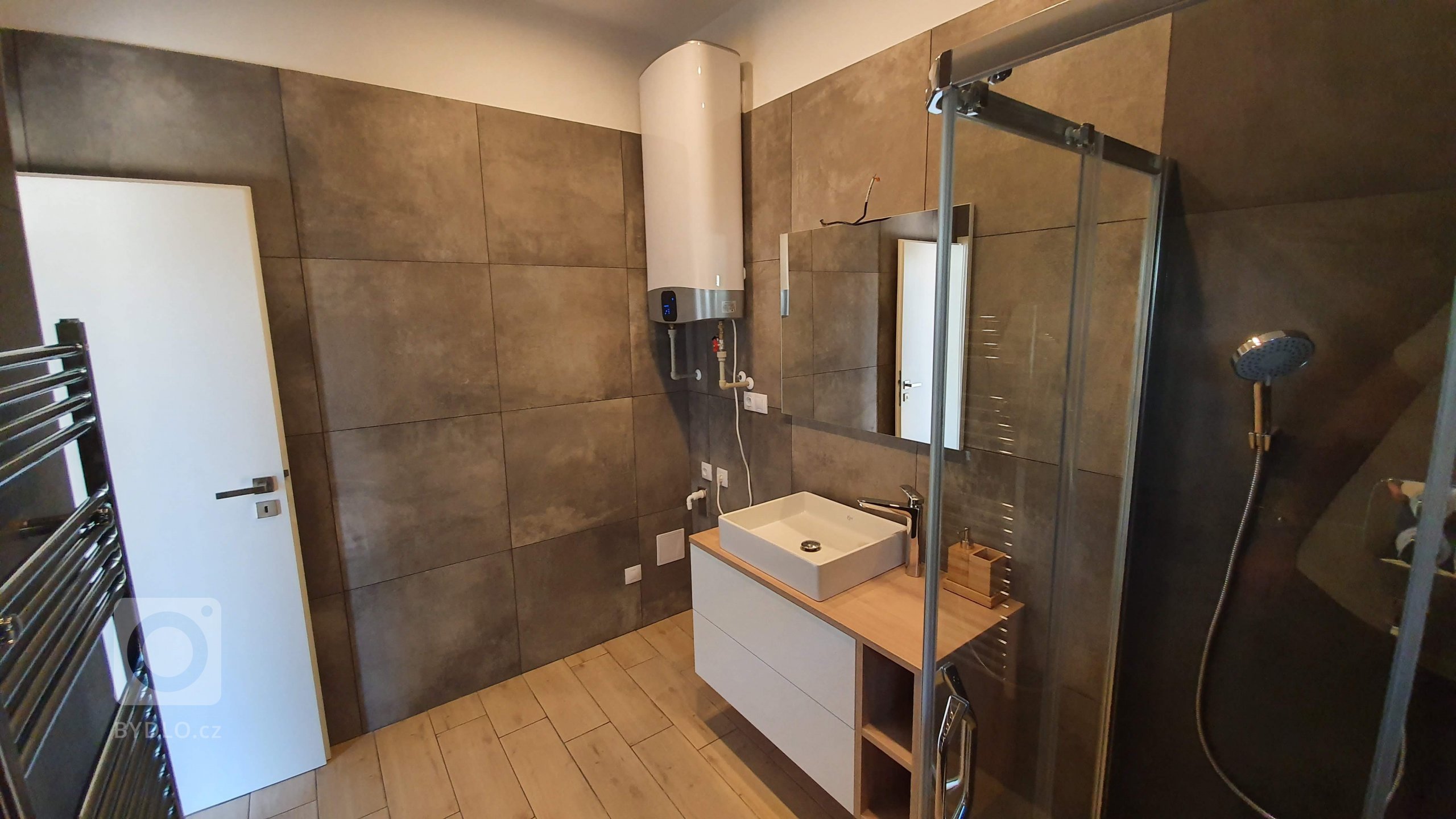 V&nbsp;loňském roce jsme postavili oblíbenou dvoumodulovou dřevostavbu, tentokráte v&nbsp;menším provedení Easy 40+40 v&nbsp;obci Břasy na Rokycansku, ale i na…