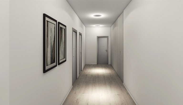Moderní bungalov o dispozicích 5+kk s velkou terasou a saunou. Dominantou je prostorný obývací pokoj s kuchyňským koutem s velkou prosklenou plochou (HS portál…