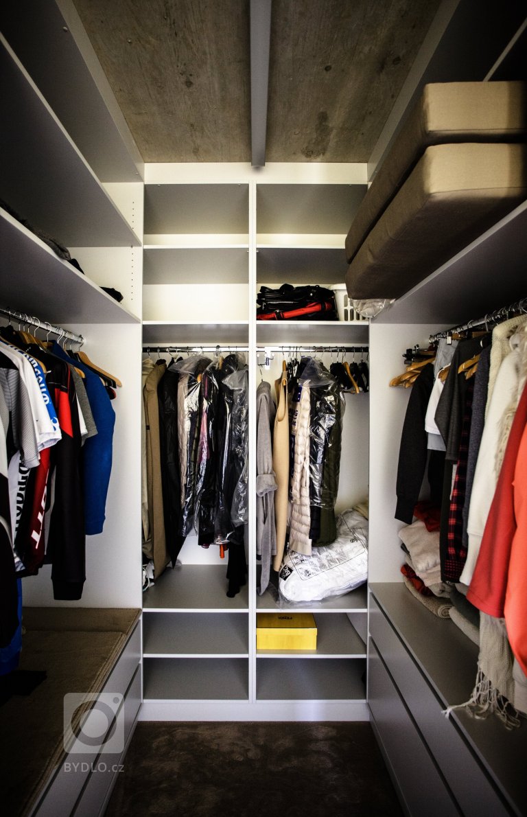 add picture to album