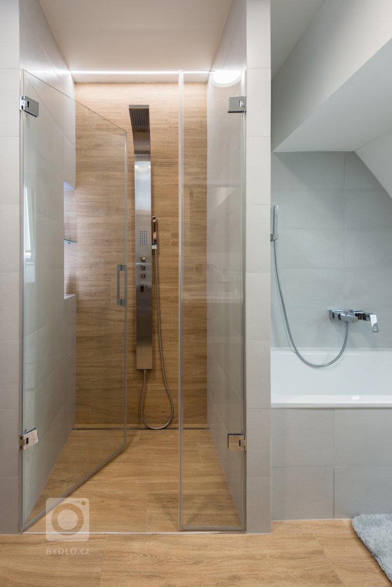 add picture to album