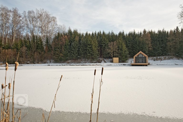 add picture to album