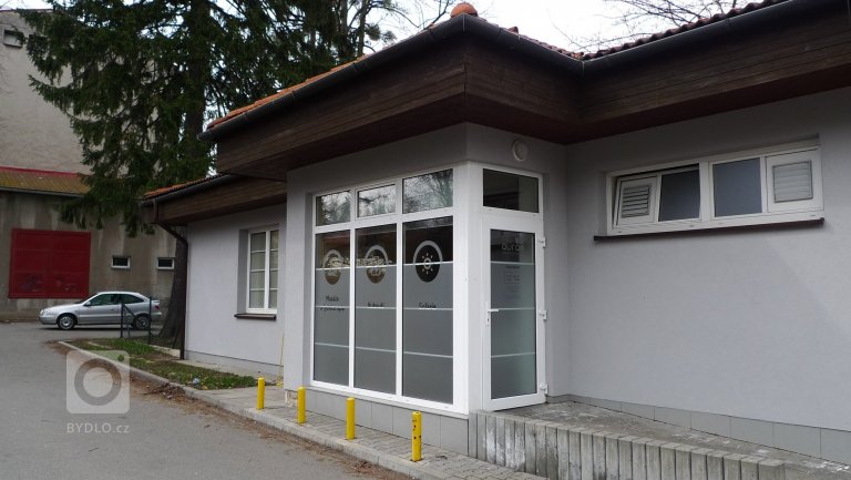 add picture to album