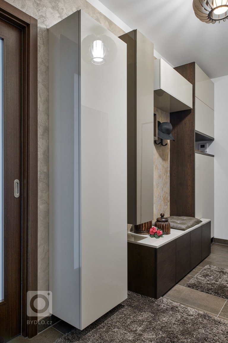 add picture to album