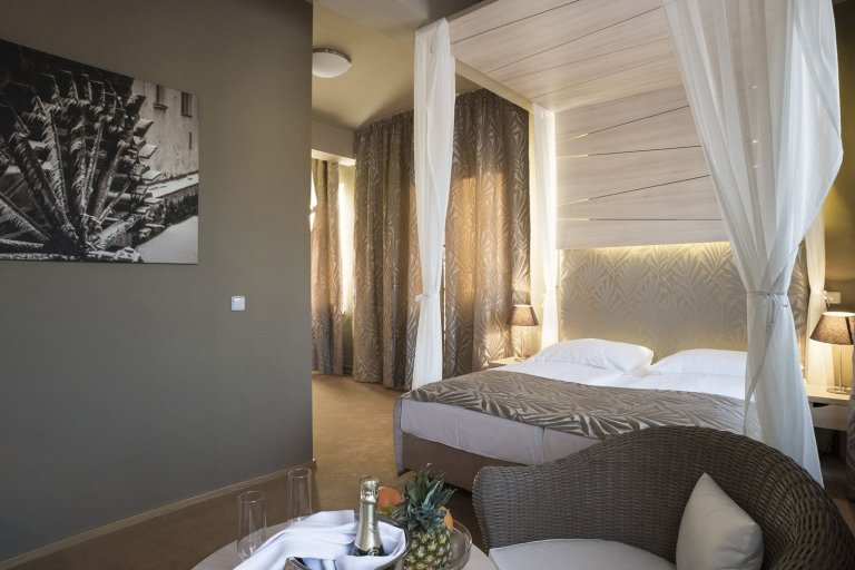 HOTEL KAMPA GARDEN POKOJE