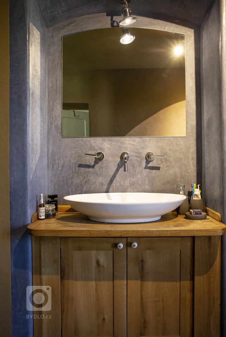 add picture to album